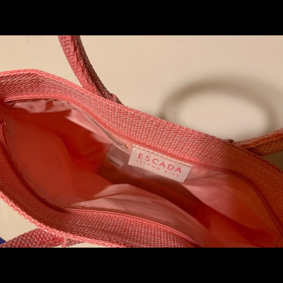 NWOT WOMEN’S ESCADA TOP HANDLE PURSE. - Picture 5 of 12